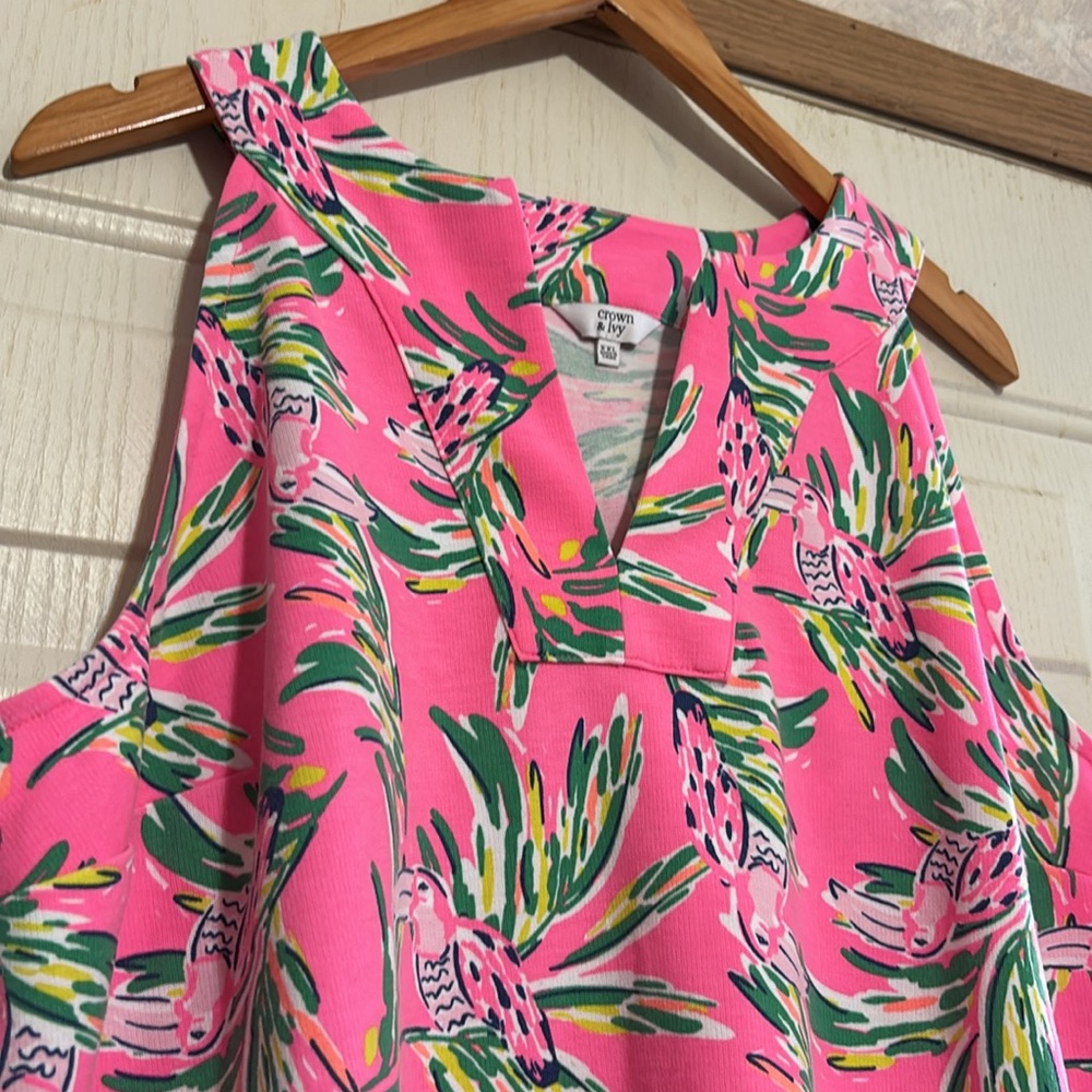 Crown & Ivy Tropical Pink Green Sleeveless Tank - Picture 3 of 6
